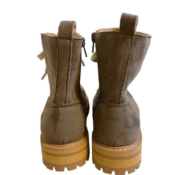 Oasis Society Women’s Chunky Platform Boots Vegan Leather Taupe size 8.5 - Picture 4 of 7